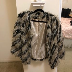 fur coat (never worn!!)